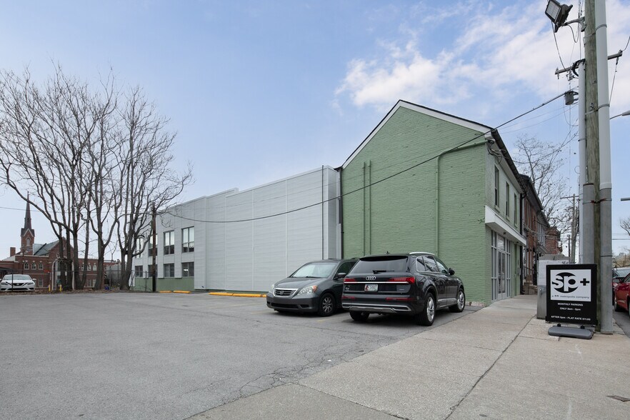 169-171 N Limestone, Lexington, KY à vendre - Photo de l’immeuble – Image 3 sur 24