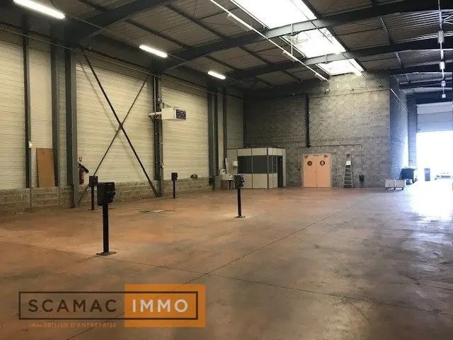 Bureau dans PRINGY à louer - Photo de l’immeuble – Image 3 sur 7