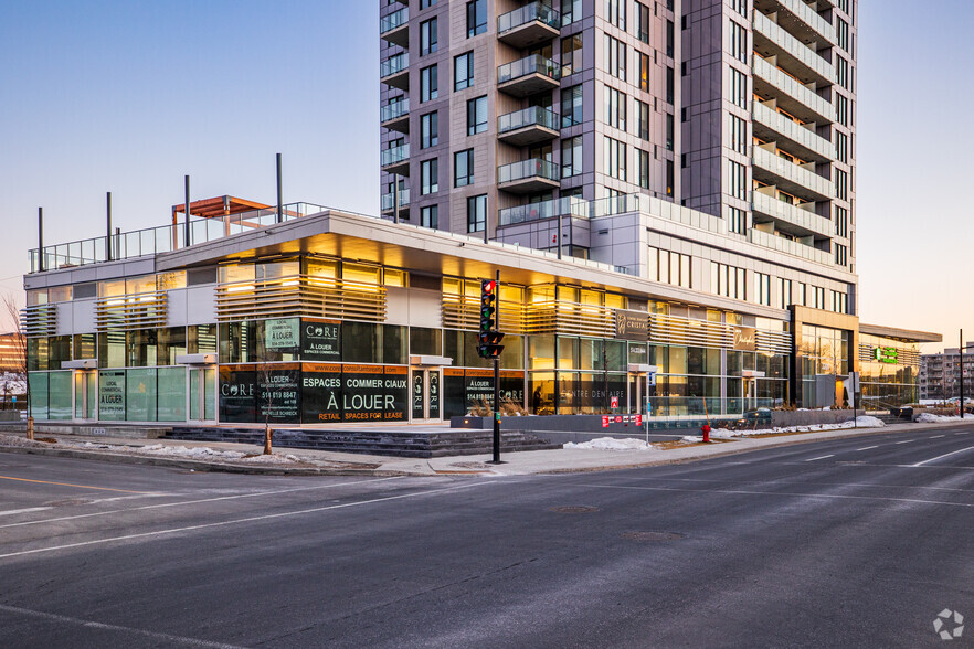 2100-2220 Sauvé Rue O, Mont-Royal, QC à louer - Photo de l’immeuble – Image 2 sur 6