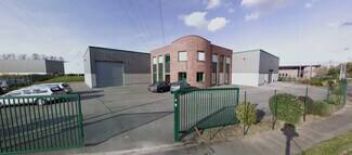 Plus de détails pour Local d'activités à louer