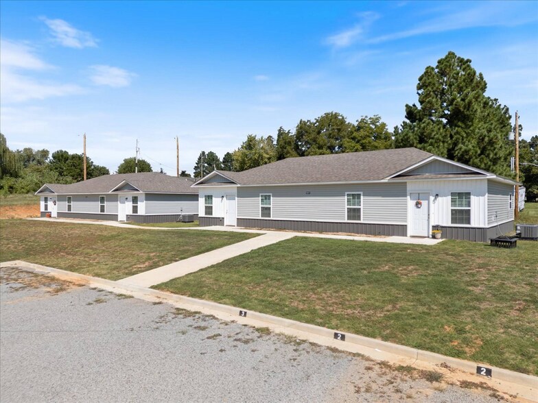 19070 191st Ave, Spiro, OK à vendre - Photo principale – Image 1 sur 14