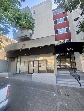 Plus de détails pour 417-425 E 18th St, Oakland, CA - Local commercial à louer
