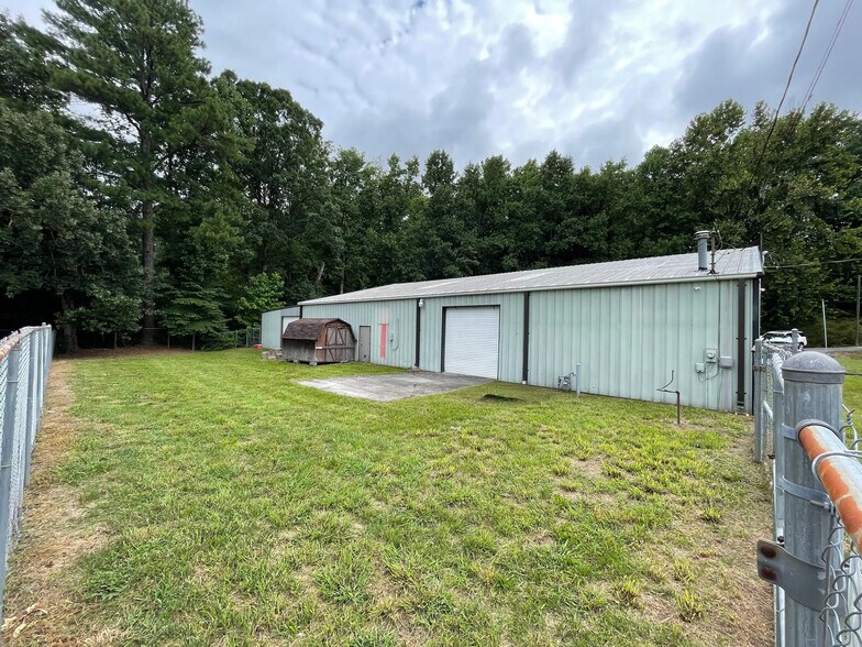 2395 Highway 92, Acworth, GA à vendre - Photo de l’immeuble – Image 2 sur 11
