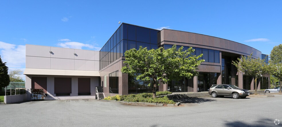 5375 Parkwood Pl, Richmond, BC à louer - Photo de l’immeuble – Image 2 sur 3
