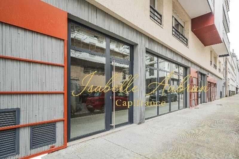 Local commercial dans Grenoble à louer - Photo de l’immeuble – Image 3 sur 4