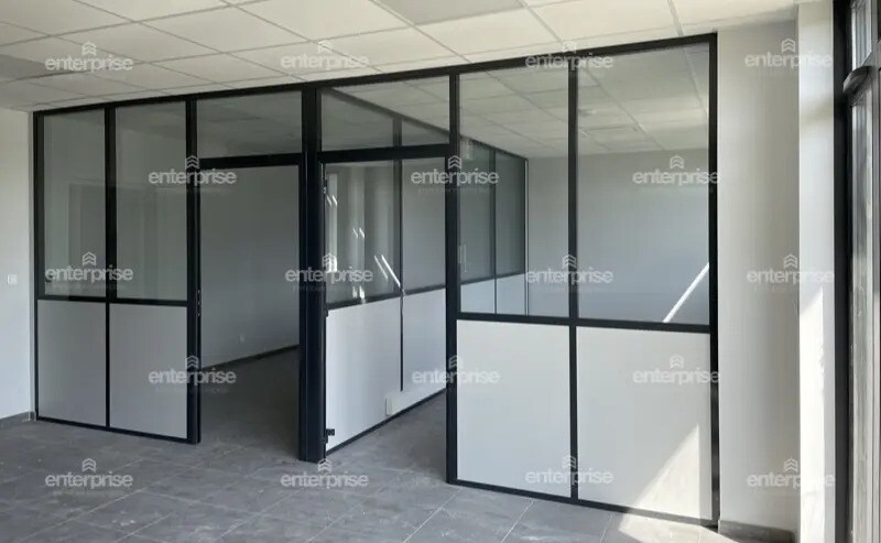 Bureau dans Fouilloy à louer - Photo de l’immeuble – Image 2 sur 2