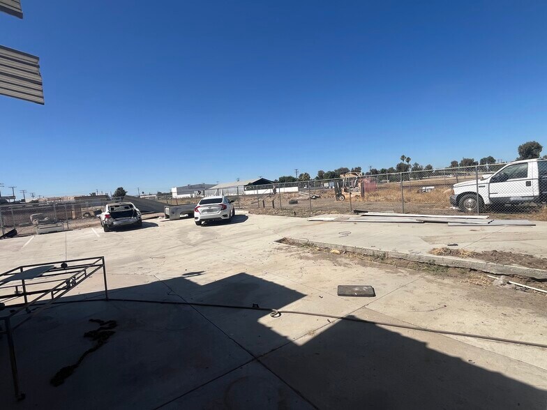 827 High St, Delano, CA à vendre - Photo de l’immeuble – Image 3 sur 7