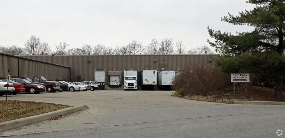 5000 Creek Rd, Blue Ash, OH à vendre - Photo de l’immeuble – Image 3 sur 7