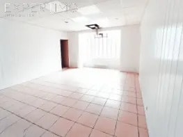 Plus de détails pour Local d’activités à vendre