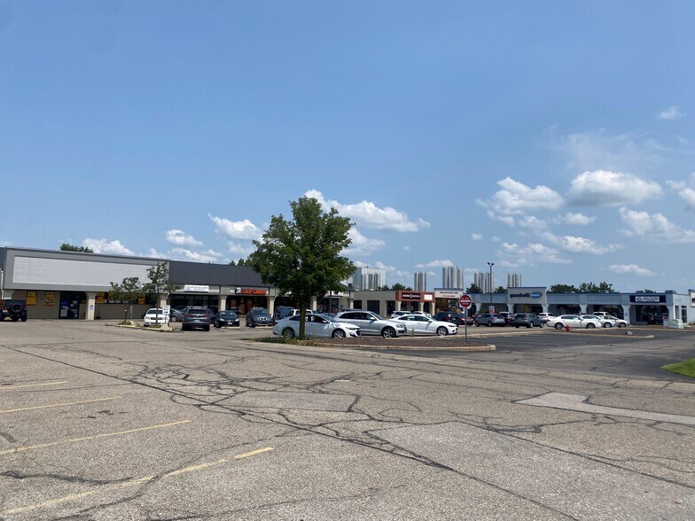 1151-1181 W Randall St, Coopersville, MI à louer - Photo de l’immeuble – Image 3 sur 13