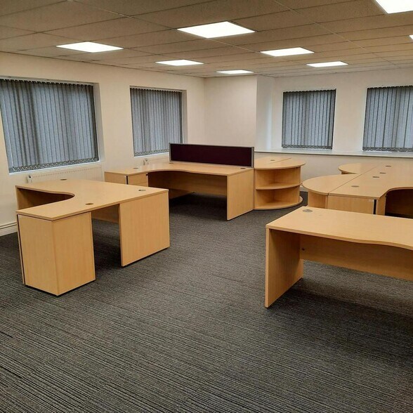 Linden Dr, Liss à louer - Photo intérieure – Image 2 sur 4