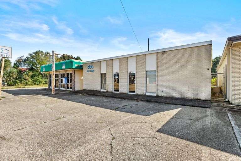 1208 W Pine St, Hattiesburg, MS à louer - Photo de l’immeuble – Image 2 sur 13