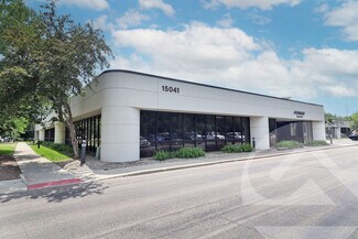 Plus de détails pour 15041 S Commerce Dr, Dearborn, MI - Industriel/Logistique à louer