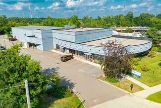 Plus de détails pour 42350 Grand River Ave, Novi, MI - Bureau à vendre