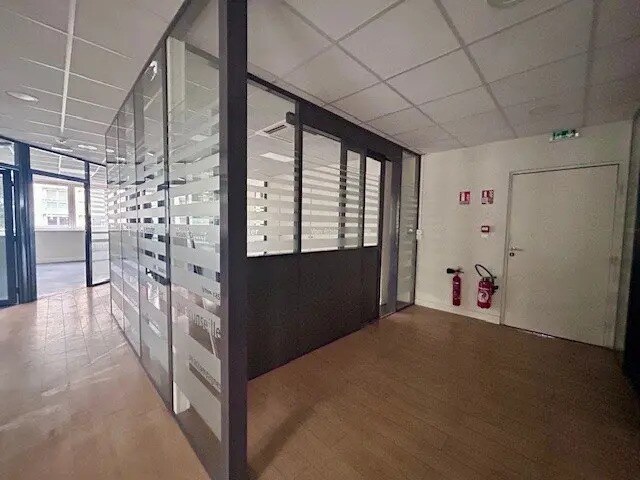 Bureau dans Chalon-sur-Saône à vendre Photo intérieure– Image 1 sur 5