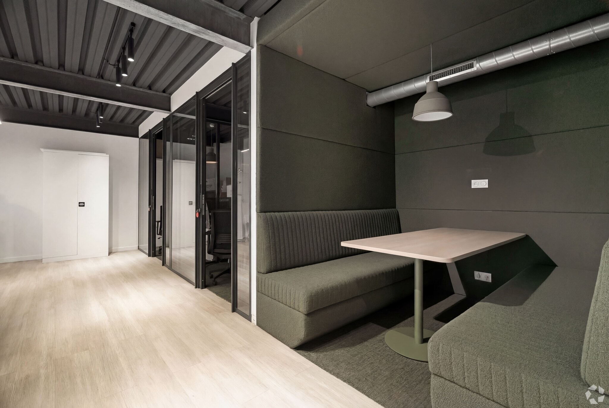 20 Rue De La Pierre Levée, Paris à louer Photo intérieure– Image 1 sur 6