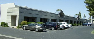 Plus de détails pour 3020-3048 N 33rd Dr, Phoenix, AZ - Local d'activités à louer