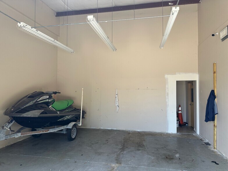 1660 Norman Park Dr, Tallahassee, FL à louer - Photo intérieure – Image 2 sur 8