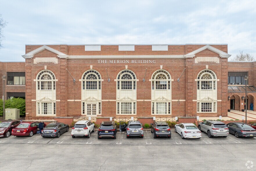 700 S Henderson Rd, King Of Prussia, PA à louer - Photo de l’immeuble – Image 3 sur 8