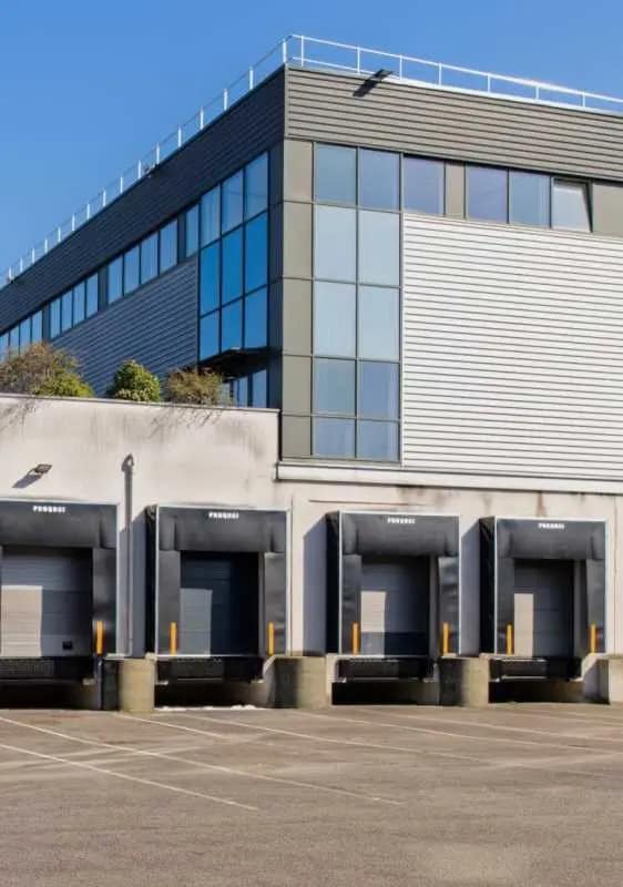 Plus de détails pour Bureau, Industriel/Logistique à louer