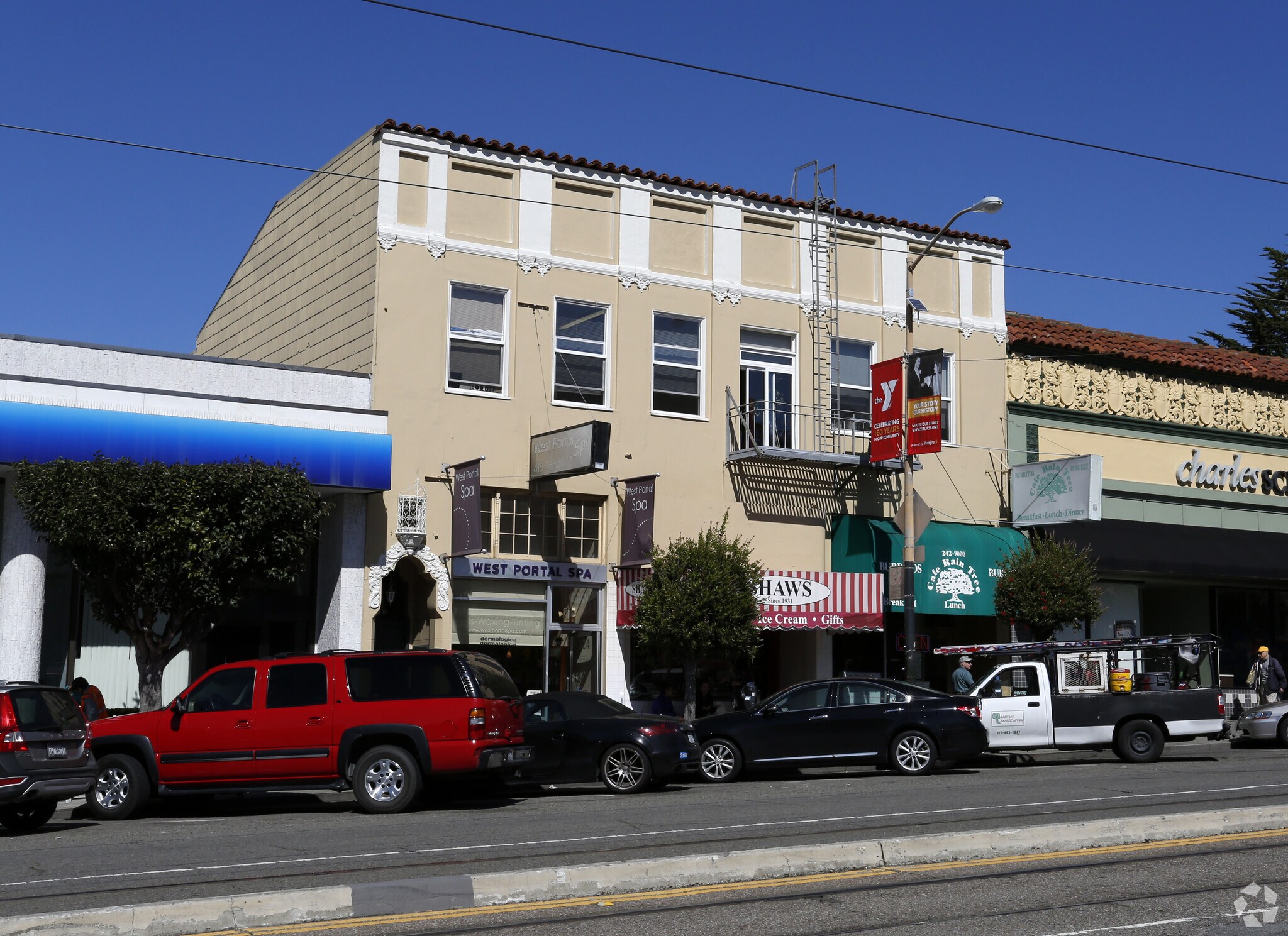 118-126 W Portal Ave, San Francisco, CA à louer Photo principale– Image 1 sur 12