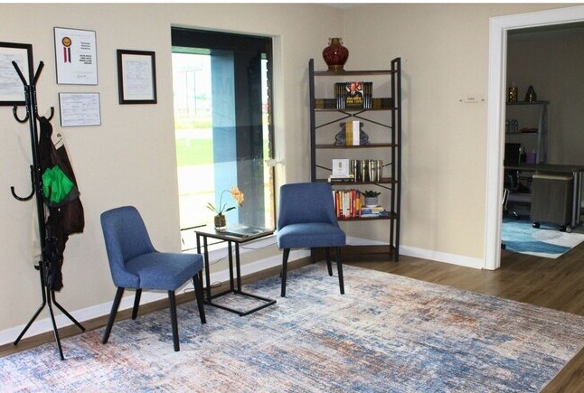 112 SW HK Dodgen Loop, Temple, TX à louer Hall d’entrée– Image 1 sur 3