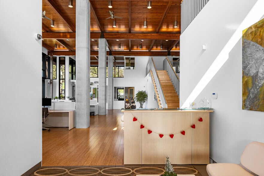 9611 Highway 97, Lake Country, BC à vendre - Photo intérieure – Image 2 sur 37