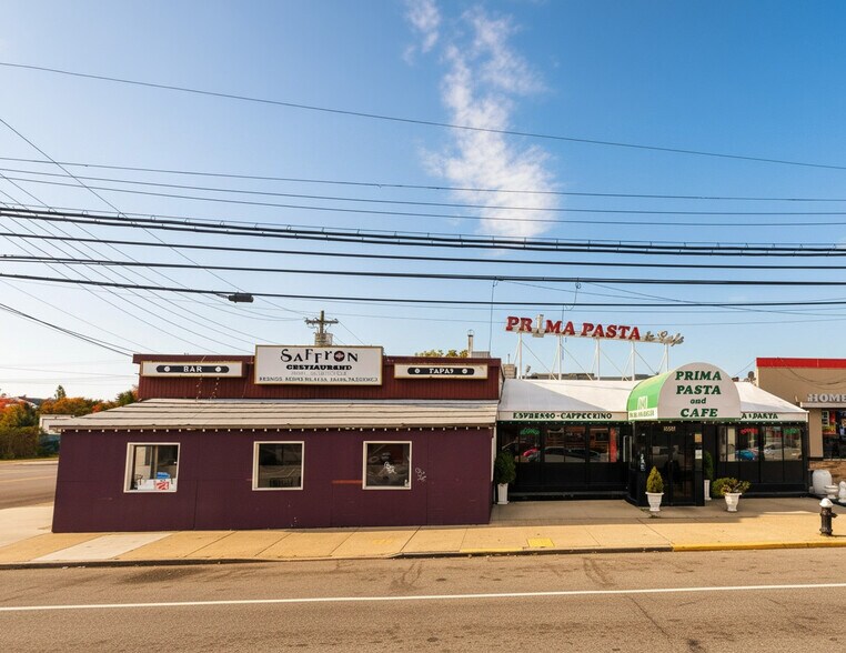 161-50 Cross Bay Blvd, Howard Beach, NY à louer - Photo principale – Image 1 sur 1