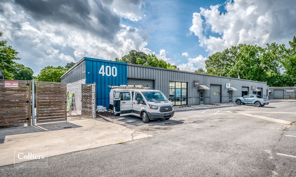 2467 Savannah Hwy, Charleston, SC à louer - Photo de l’immeuble – Image 3 sur 10