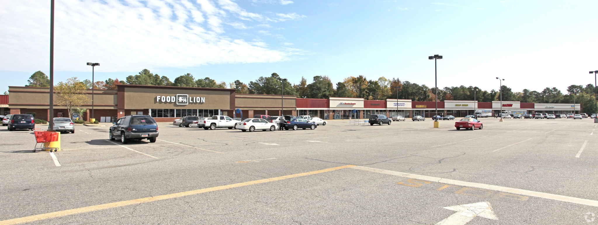 493 N Guignard Dr, Sumter, SC à louer Photo principale– Image 1 sur 4