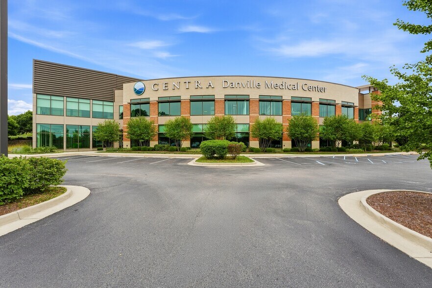 414 Park Ave, Danville, VA à louer - Photo de l’immeuble – Image 3 sur 14