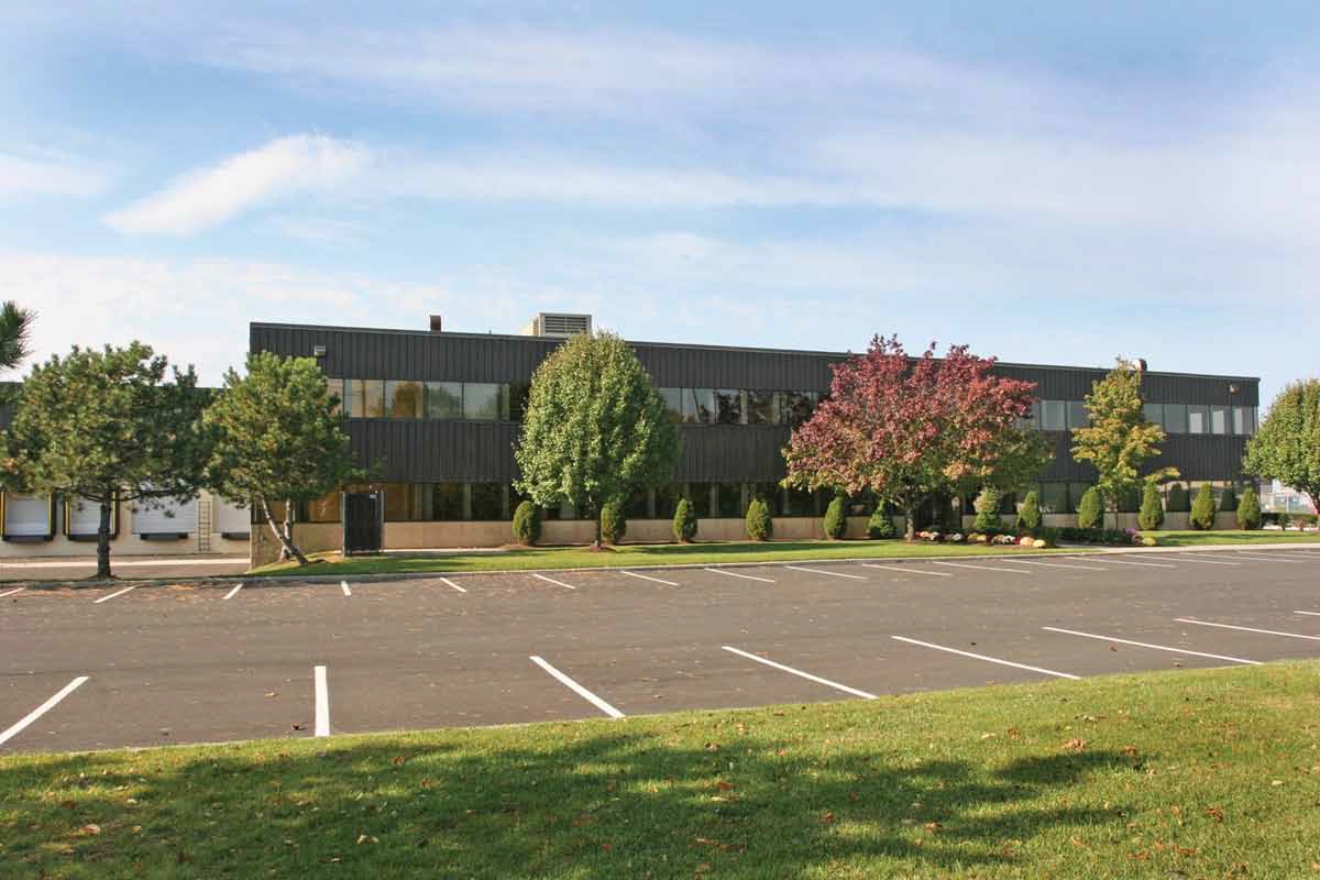 35 Henry St, Secaucus, NJ à louer Photo principale– Image 1 sur 9