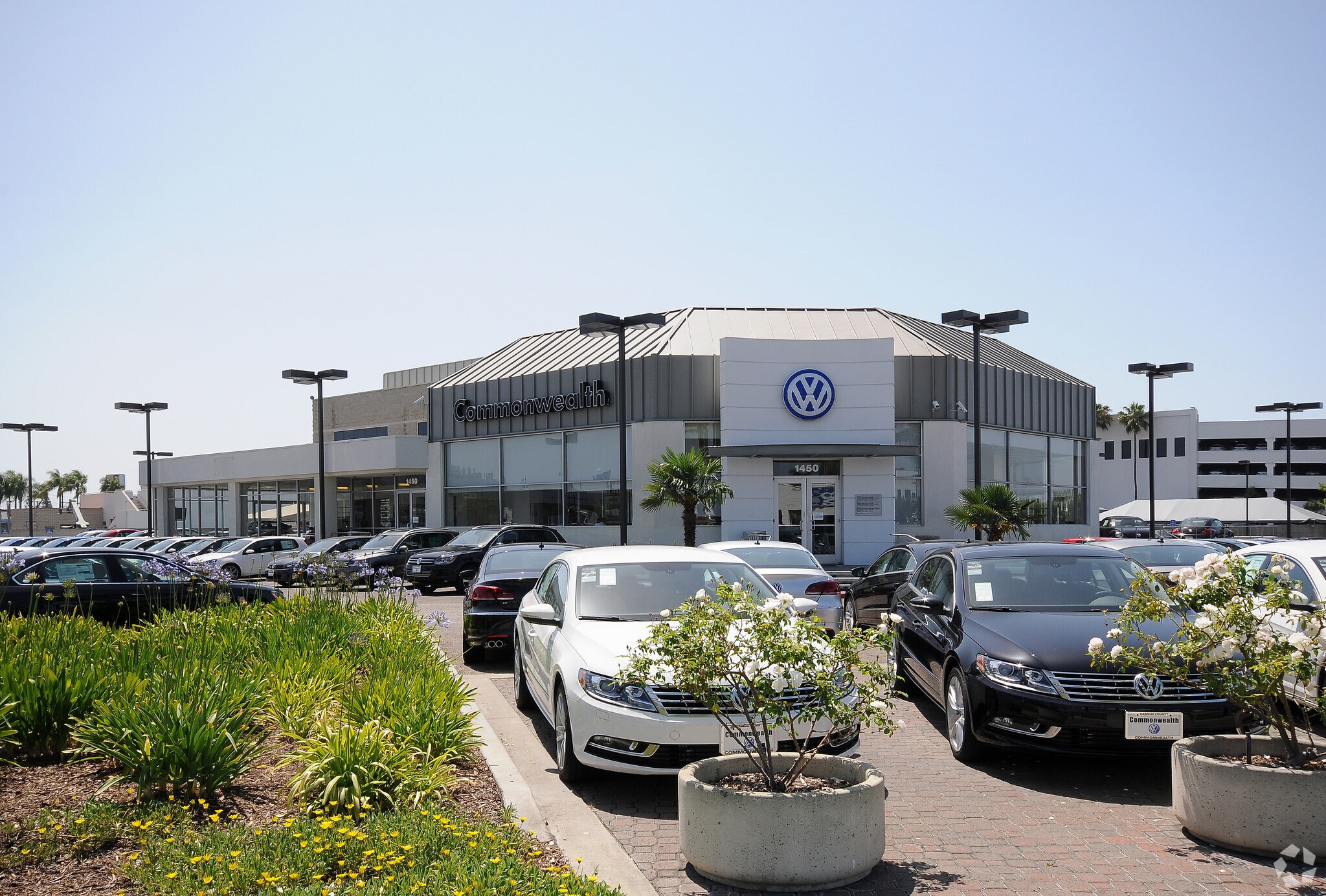 1450 Auto Mall Dr, Santa Ana, CA à vendre Photo principale– Image 1 sur 6