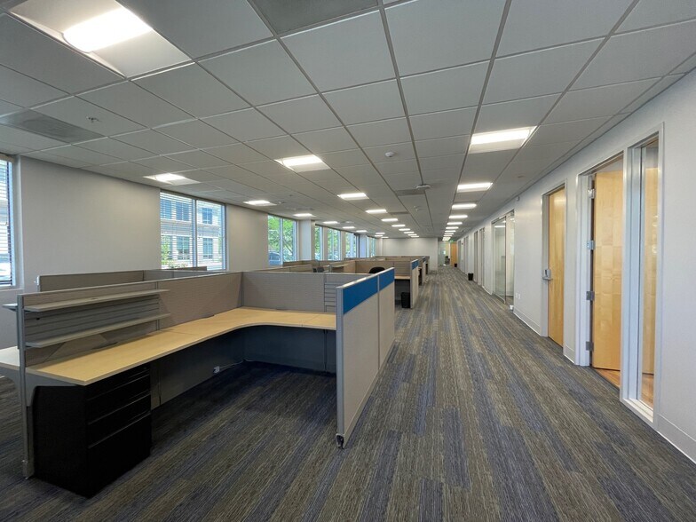 2174 W Grove Pky, Pleasant Grove, UT à louer - Photo intérieure – Image 2 sur 21