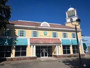 6613 N Kings Hwy, Myrtle Beach, SC à louer Photo intérieure– Image 2 sur 10