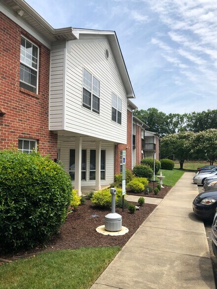 1300 Pamlico St, Charlotte, NC à vendre - Photo de l’immeuble – Image 2 sur 31