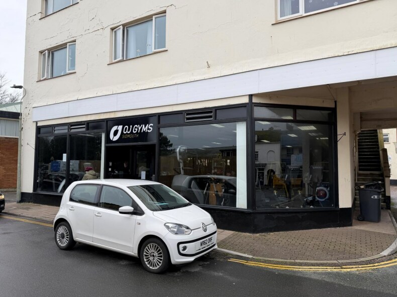 6 Blackmore Drive, Sidmouth à louer Photo principale– Image 1 sur 2