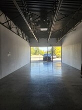 1650-1674 N Randall Rd, Aurora, IL à louer Photo intérieure– Image 1 sur 2