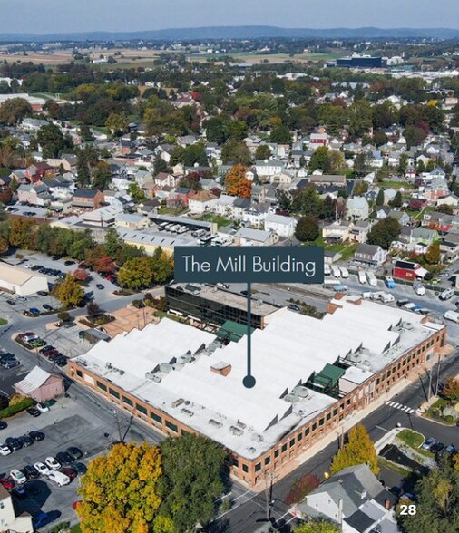 26 N Cedar St, Lititz, PA à louer - Photo de l’immeuble – Image 3 sur 34