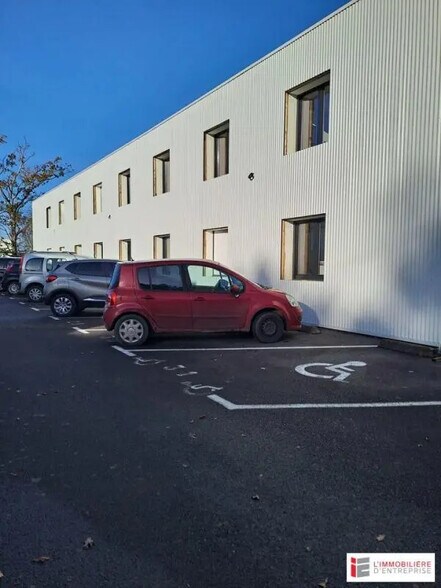 Bureau dans Cesson-Sévigné à louer - Photo de l’immeuble – Image 1 sur 7