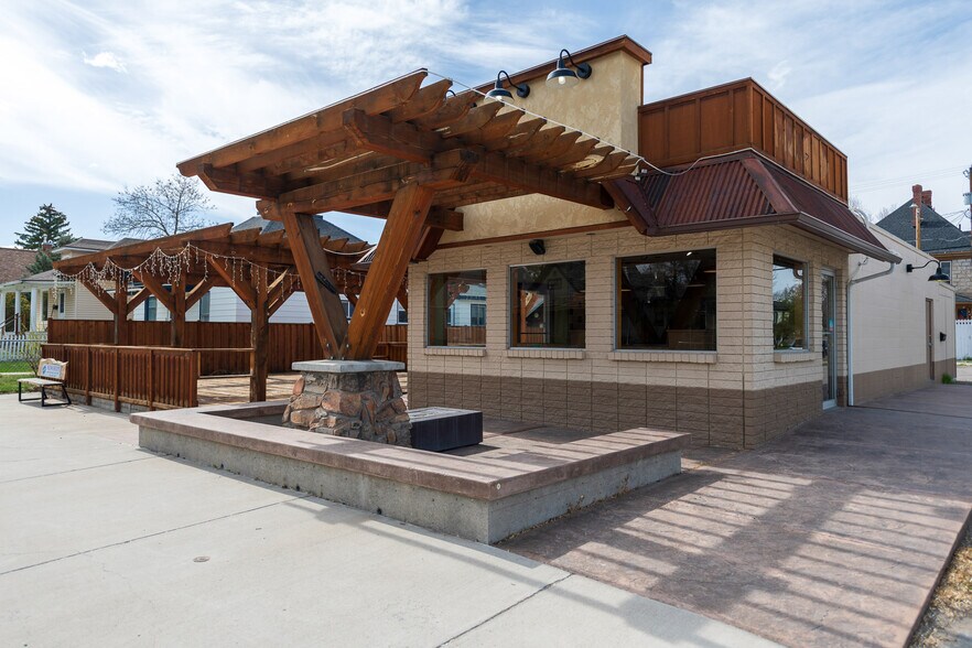613 S Atlantic St, Dillon, MT à vendre - Photo principale – Image 1 sur 26