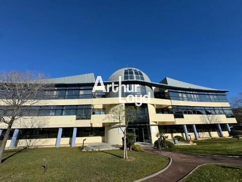 Bureau dans SOPHIA ANTIPOLIS à louer - Photo de l’immeuble – Image 1 sur 4