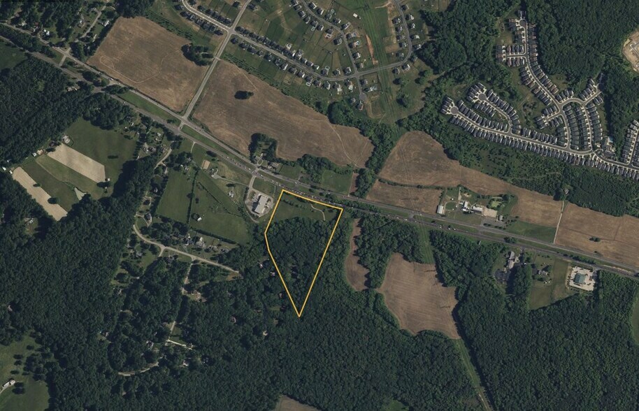 6200 Plank Rd, Fredericksburg, VA à vendre - Photo de l’immeuble – Image 2 sur 4