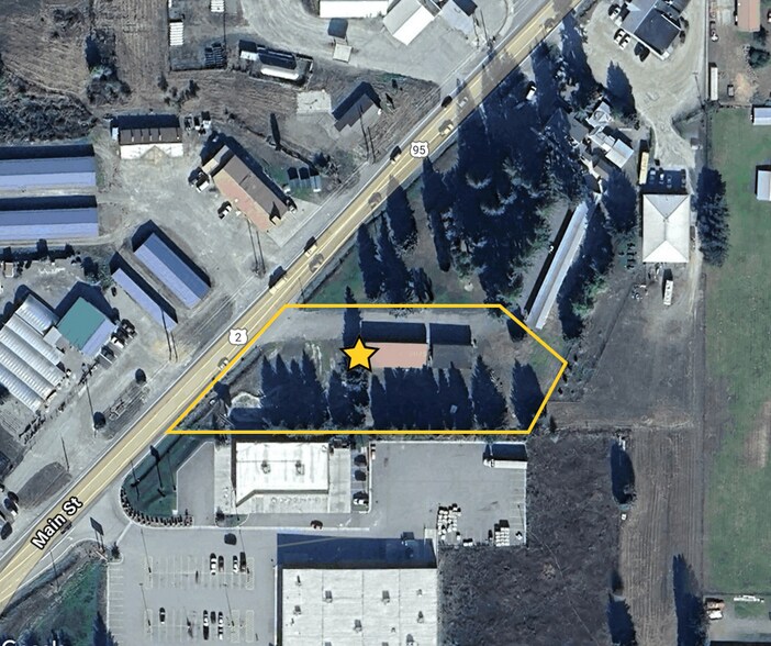 6409 Main St, Bonners Ferry, ID à vendre - Photo principale – Image 1 sur 11