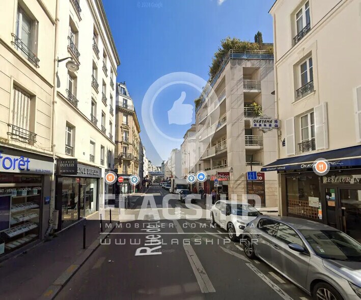 Local commercial dans Paris à louer - Photo de l’immeuble – Image 1 sur 3