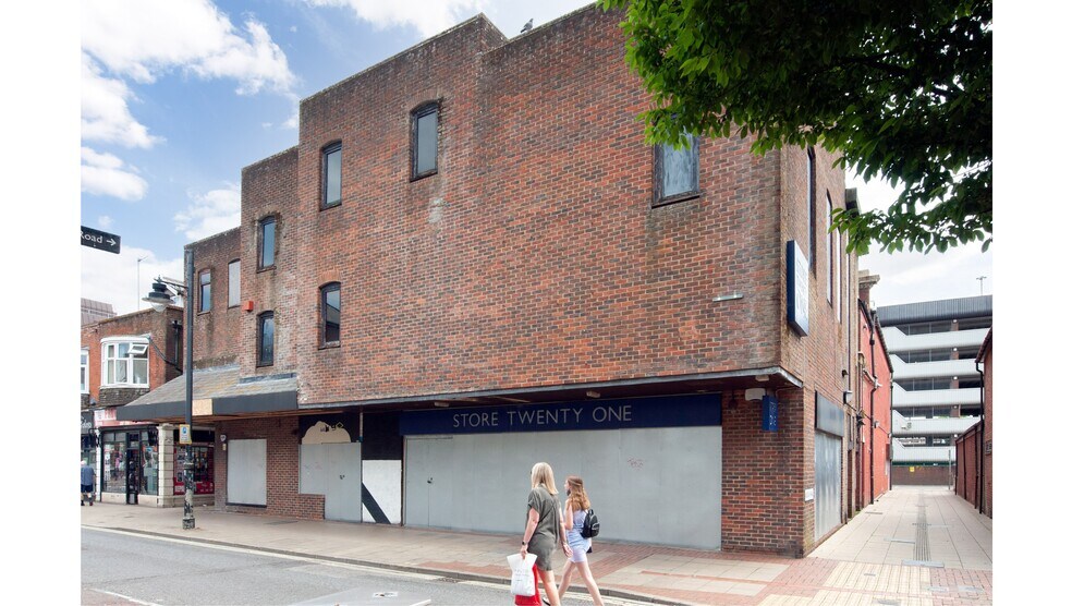 1 Market St, Eastleigh à louer - Photo de l’immeuble – Image 2 sur 8