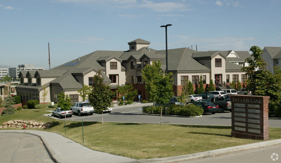 3115 E Lion, Salt Lake City, UT à vendre - Photo de l’immeuble – Image 3 sur 36