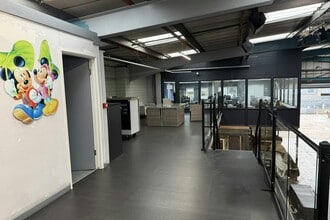 Tower Ln, Eastleigh à louer Photo intérieure– Image 2 sur 5