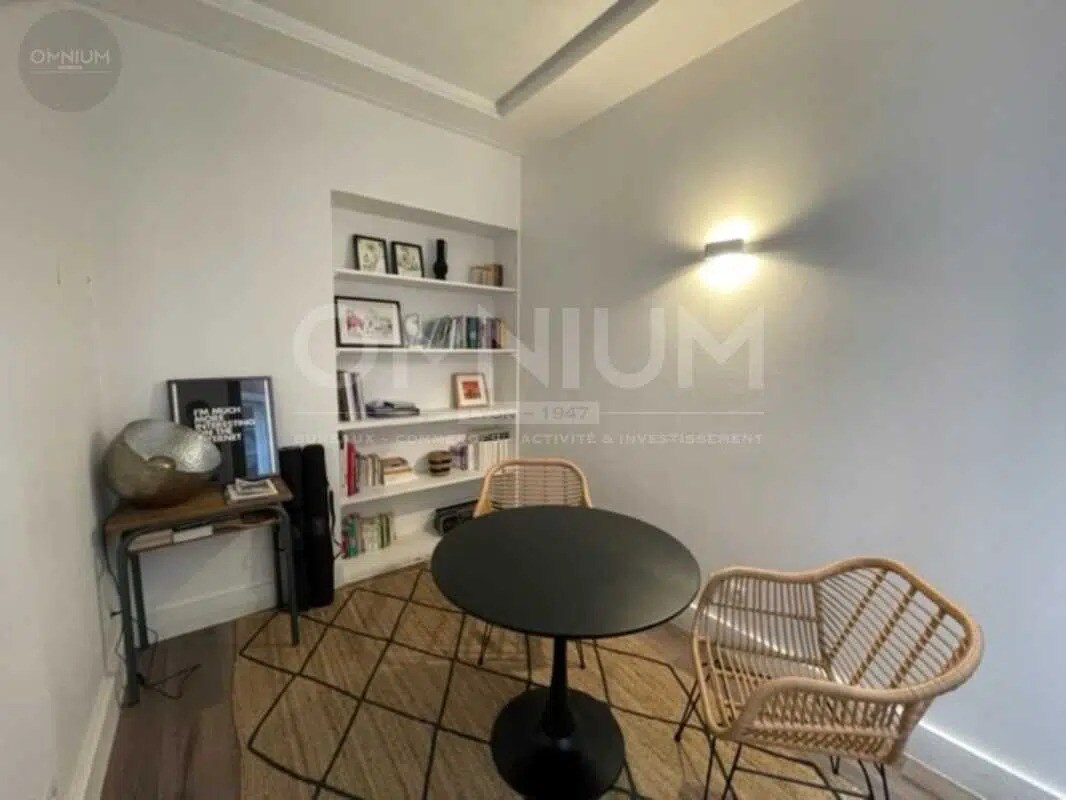 Bureau dans Lyon à louer Photo de l’immeuble– Image 1 sur 6