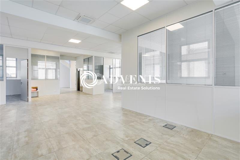 Bureau dans Joinville-le-Pont à louer - Photo intérieure – Image 3 sur 9